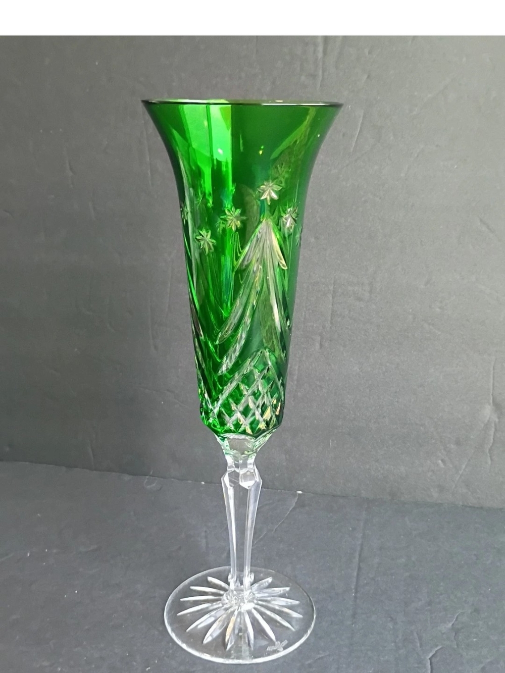 ONE Waterford Crystal Champagne Flute Cut To Clear Christmas Green Hungary Made